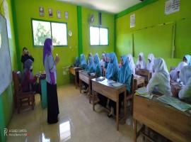 Pendataan Kesehatan Siswa Bersama Puskesma Wongsorejo