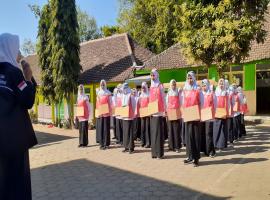 Masa Ta`aruf Siswa Madrasah (MATSAMA) MA. BUSTANUL ULUM